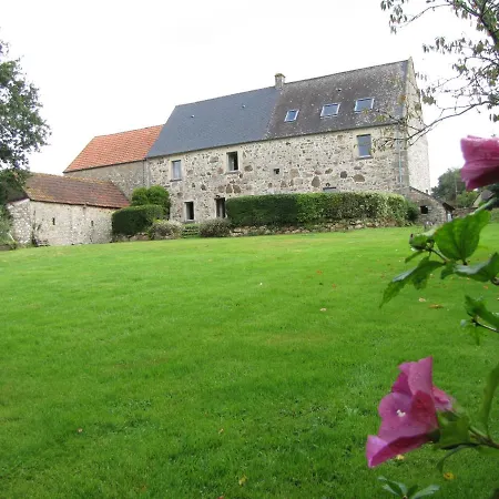 Ludotheque Et Table D'hotes De La Becterie Frühstückspension Quettetot