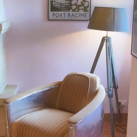 Frühstückspension Ludotheque Et Table D'hotes De La Becterie *