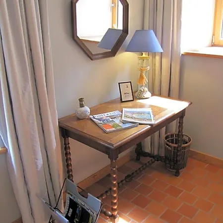 Bed & Breakfast Ludotheque Et Table D'hotes De La Becterie Quettetot