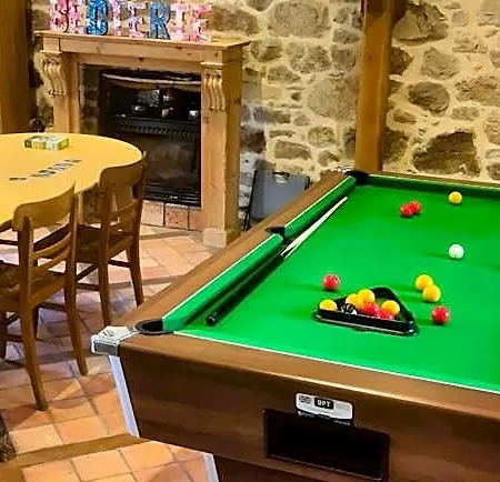 Ludotheque Et Table D'hotes De La Becterie Bed & Breakfast