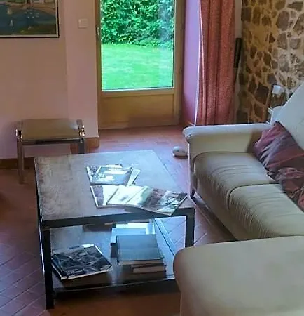 Ludotheque Et Table D'hotes De La Becterie Bed & Breakfast *