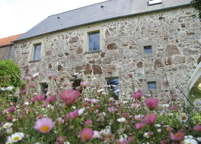 Ludotheque Et Table D'hotes De La Becterie * Quettetot