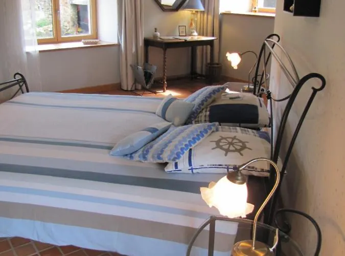 Ludotheque Et Table D'hotes De La Becterie Quettetot