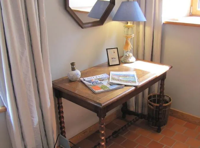 Ludotheque Et Table D'hotes De La Becterie Panzió Quettetot