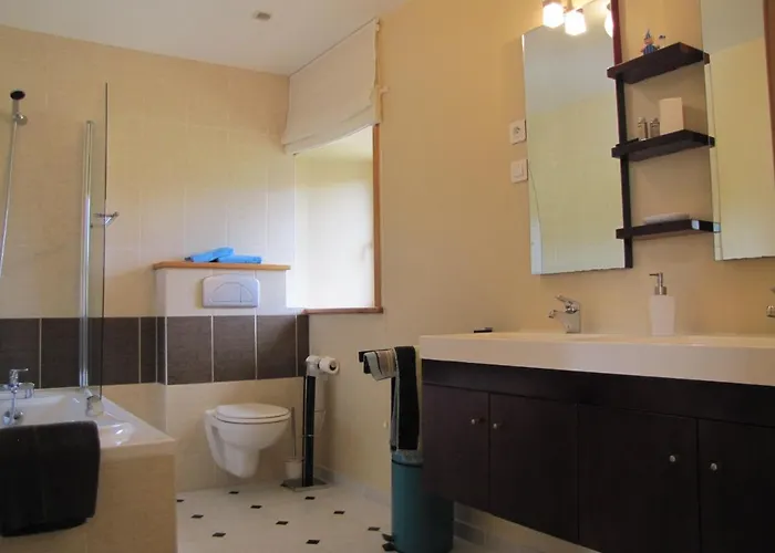 Ludotheque Et Table D'hotes De La Becterie Panzió