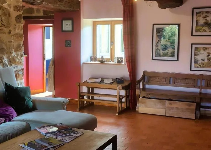 Ludotheque Et Table D'hotes De La Becterie Panzió *