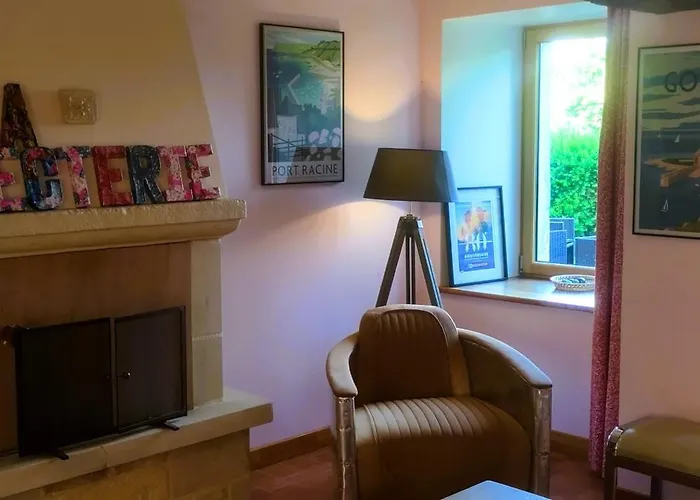 Panzió Ludotheque Et Table D'hotes De La Becterie *