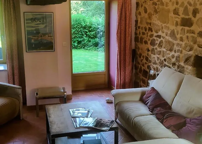 Ludotheque Et Table D'hotes De La Becterie Panzió