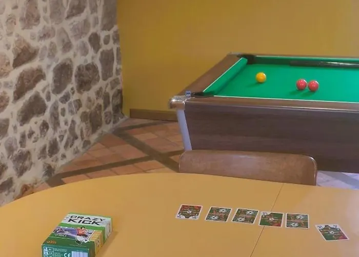 Panzió Ludotheque Et Table D'hotes De La Becterie